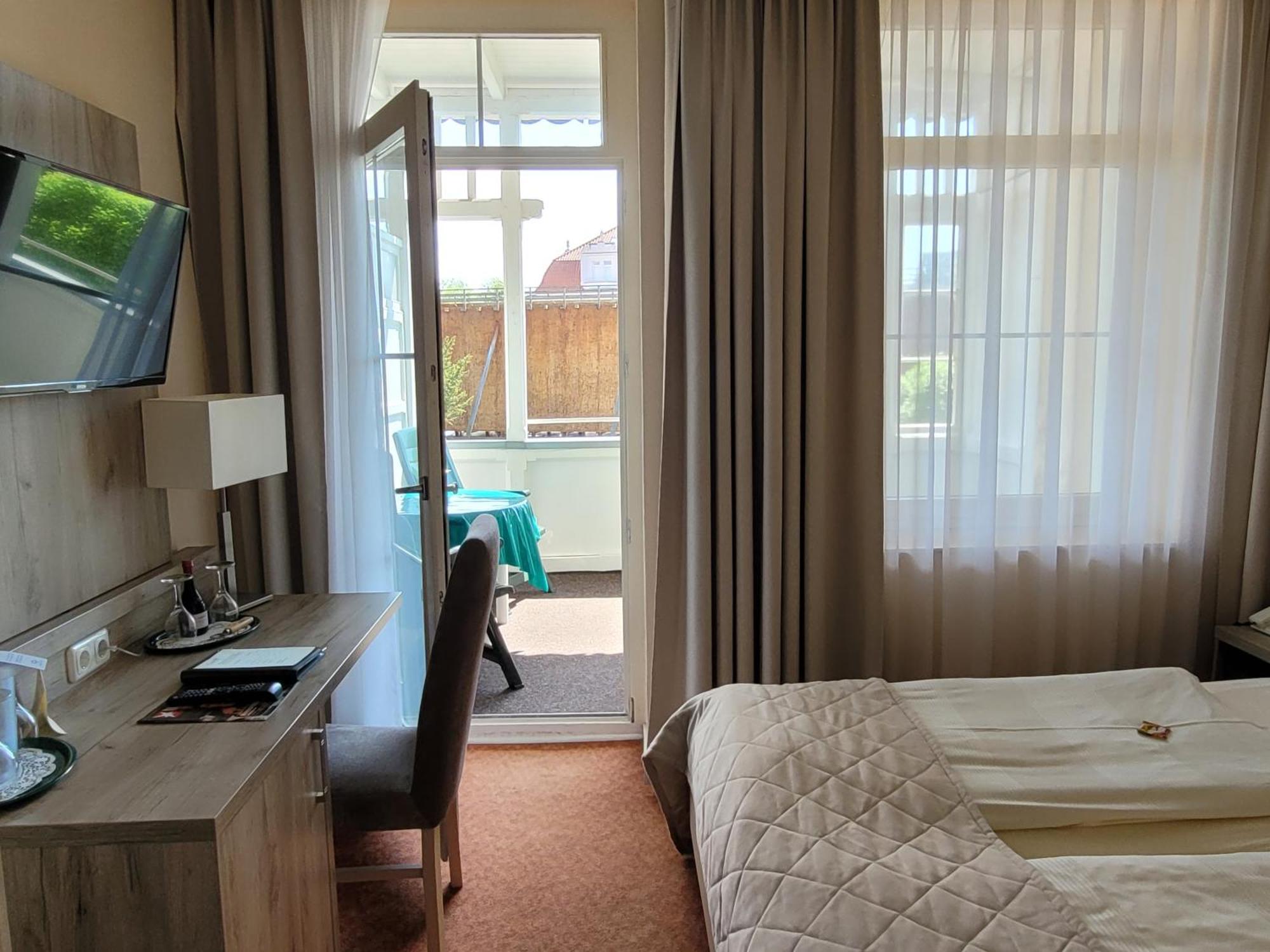 Hotel Rosengarten Bad Salzuflen Kültér fotó