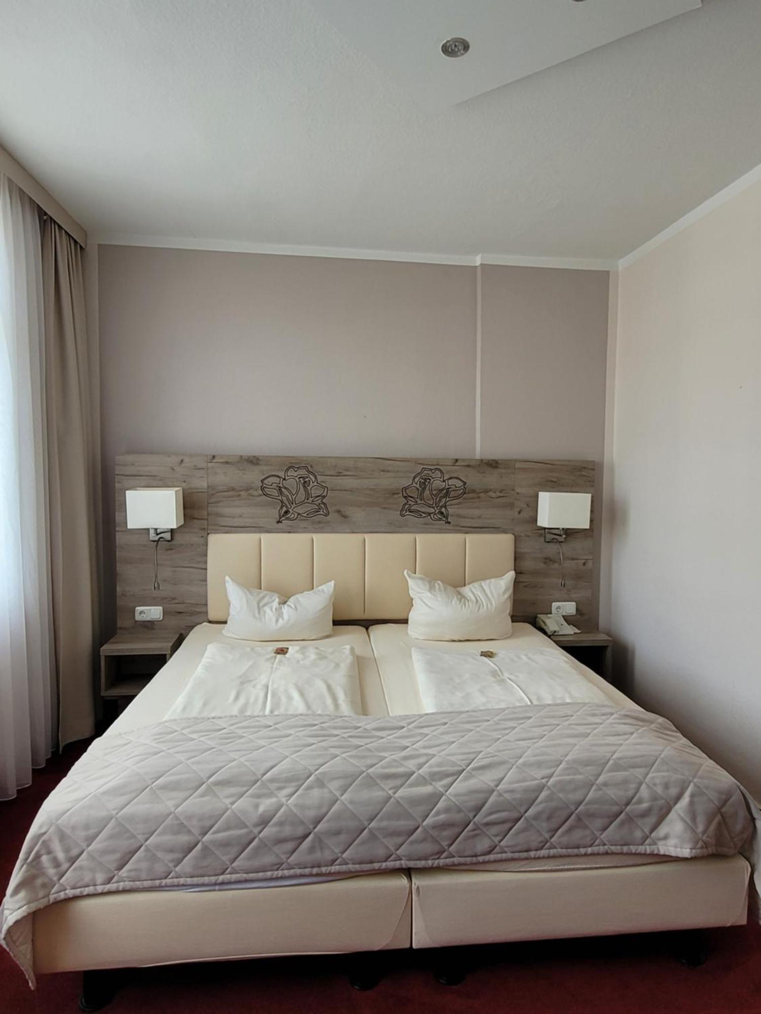 Hotel Rosengarten Bad Salzuflen Kültér fotó