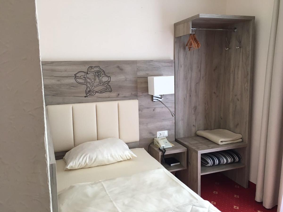Hotel Rosengarten Bad Salzuflen Kültér fotó